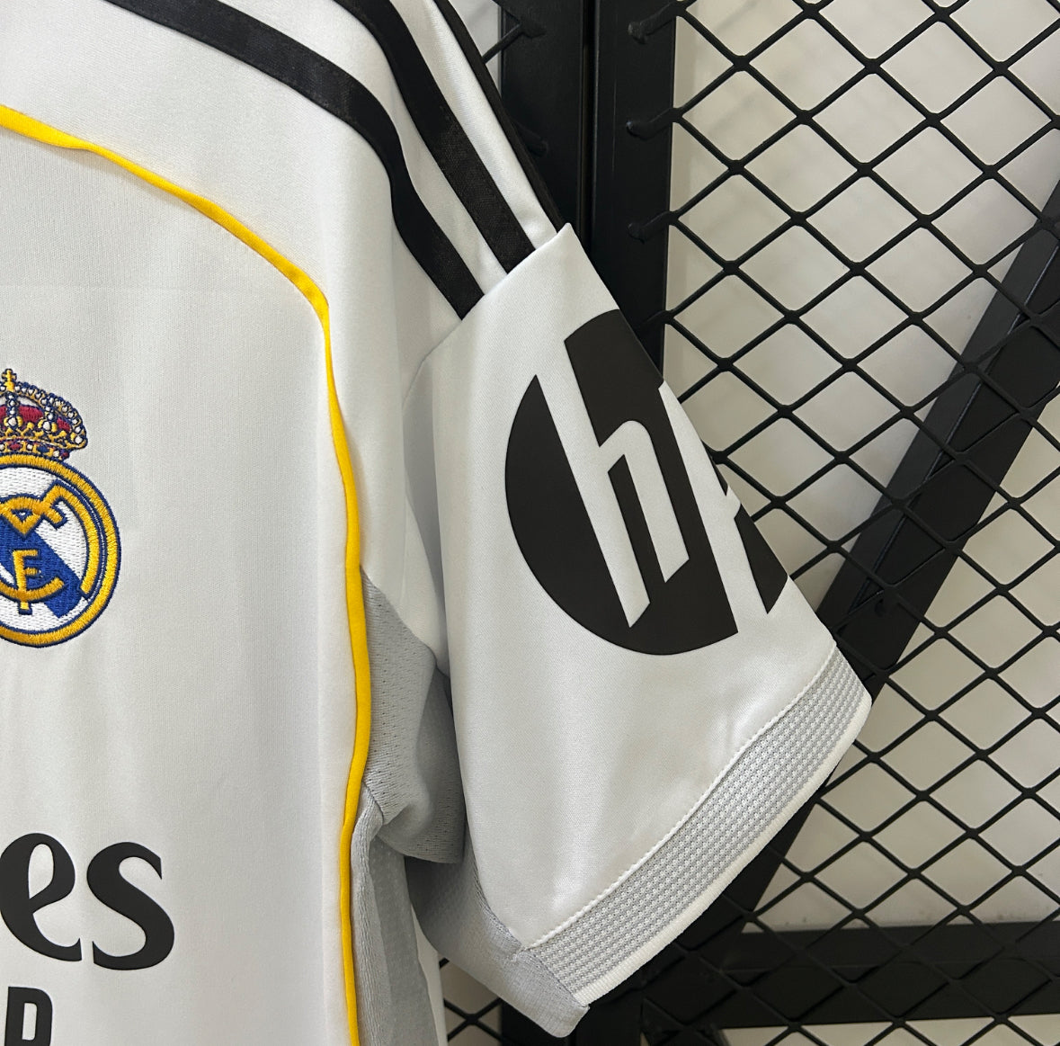 Real Madrid 25/26 hjemmebanetrøje